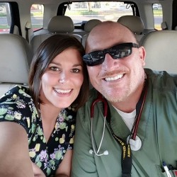 "We have traveled all over the country working with 24HourNurse. Funnest places and best facilities." - Gwen H. Nurse travel duo partners family nurse